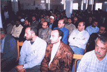 حضور حاشد في مهرجان صور