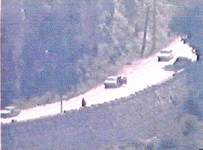 حاجز للعملاء وعمليات تبديل وتمويه قبل لحظات من ضرب سيارة العميل جوزف كرم "علوش" (23-4-1999)