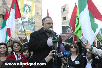 نساء المعارضة في الضاحية تضامناً مع "جهاد البناء" واستنكاراً لتقاعس السلطة عن إعادة إعمار ما دمره العدوان