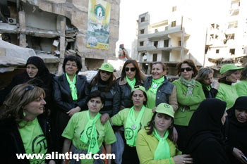 نساء المعارضة في الضاحية تضامناً مع "جهاد البناء" واستنكاراً لتقاعس السلطة عن إعادة إعمار ما دمره العدوان