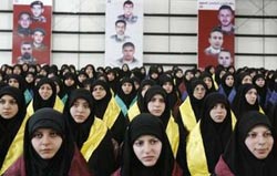 السيد نصرالله : تعالوا لنتفاهم الآن ونصل إلى نتيجة واليوم التوافق أهون وأقل ثمنا مما بعد، بعد ذلك سنرى نحن إذا نعطيكم 11 أو لا نعطيكم