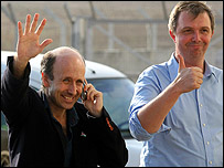 حماس تنجح في انهاء اعتقال الصحفي البريطاني المختطف آلان جونستون في غزة