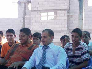 جمعة ومها... عرسُ مؤجل على معبر رفح...