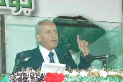 لبنان : مهرجان الوفاء والوعد للسيد المغيب.. في بعلبك والرئيس بري يقول المقاومة هي التي تضع لبنان على خريطة العالم ـ مصور