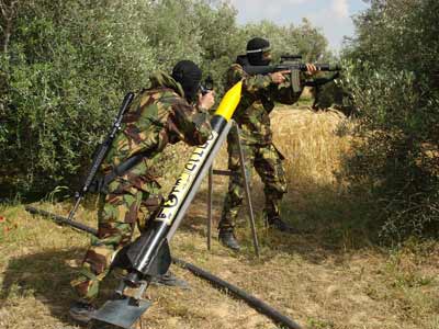 الاحتلال يتخذ خطوات جديدة لحصار حماس في غزة وصواريخ المقاومة تصبح أكثر دقة