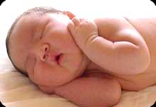 Russian woman delivers giant baby