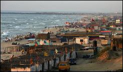 الاحتلال يقتحم مدينة البيرة وبلدة بيتونيا والزوارق الحربيّة الإسرائيليّة تقصف شمال القطاع