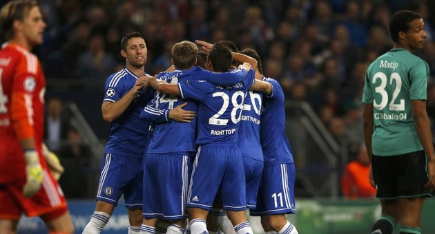 chelsea_31_12_1_630 قطبا مانشستر يطاردان تشلسي في افتتاح دور الاياب
