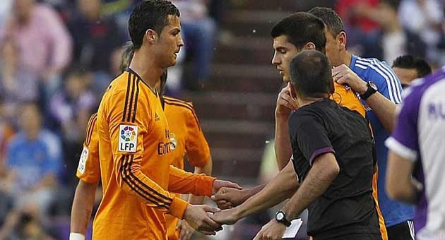 ronaldo_8_5_630 بطولة اسبانيا : ريـال مد ريد يبتعد عن المنافسة منطقياً