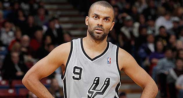 مدرب منتخب فرنسا لكرة السلة لم يستدعي باكر طوني باكر خارج تشكيلة منتخب فرنسا