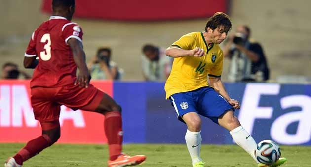 brazil_4_6_1_630 بالفيديو : رباعية برازيلية في شباك بنما