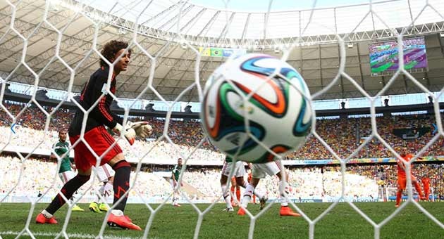 عدد الاهداف حتى الان تخطى مونديال 2010 كأس العالم : عدد الاهداف حتى الان تخطى مونديال 2010
