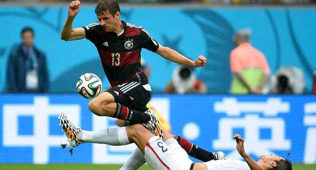 moler_26_6_630 مونديال 2014: تأهل المانيا والولايات المتحدة للدور الثاني