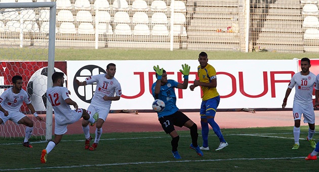 nejmeh_3_11_11_630 الصفاء المتصدر يواجه النجمة يوم الجمعة المقبل