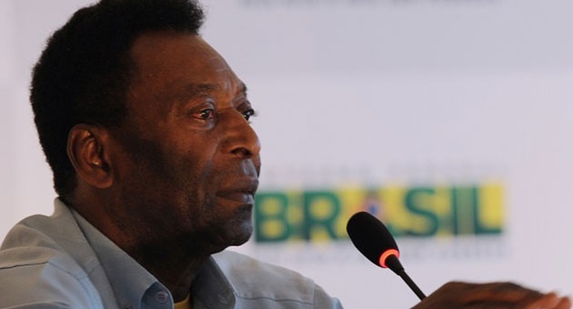 pele_13_11_630 الاسطورة بيليه في المستشفى