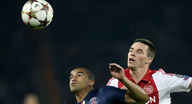 psg_22_11_630 اغويرو يسقط بايرن ويبقي على امال سيتي وانجاز جديد لميسي