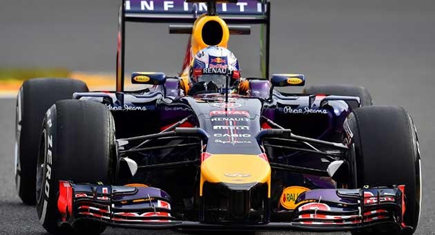 f1_22_8_630 جائزة بلجيكا الكبرى: ثنائي مرسيدس يهيمن على التجارب الحرة