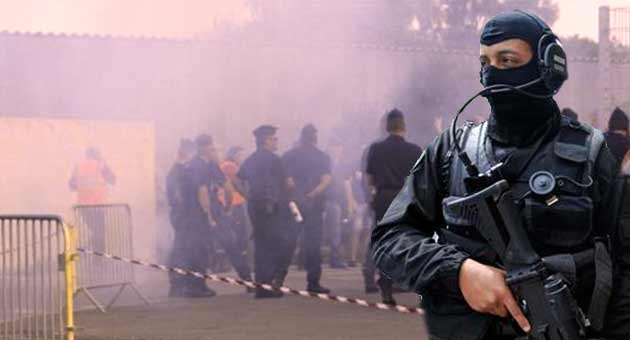 france_10_8_630 اصابة 44 شرطياً خلال مباراة في الدوري الفرنسي لكرة القدم