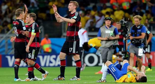 germany_29_8_630 تصفيات اوروبا 2016: عودة رويس وغوميز الى تشكيلة المانيا