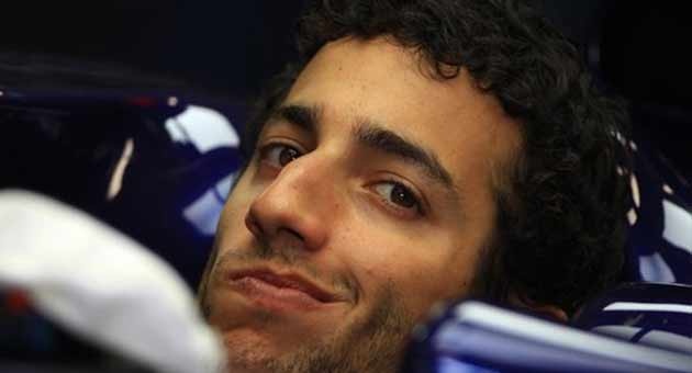 ricciardo_17_3_630 ريد - بول يشكك بقرار اقصاء ريكياردو