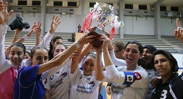 womenfootball8206_13_3_630 كرة الصالات للسيدات : اول لقب للصداقة