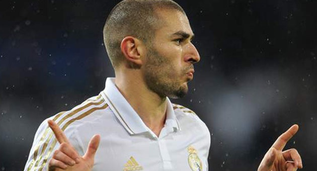 karim_19_9_630 كريم بنزيمة يقود ريـال مدريد للفوز على غرناطة
