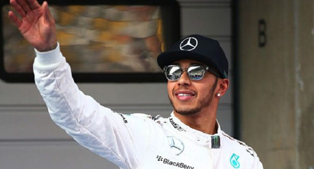 f1_22_10_1_630 هاميلتون على مشارف لقبه الثالث لسباقات فورمولا