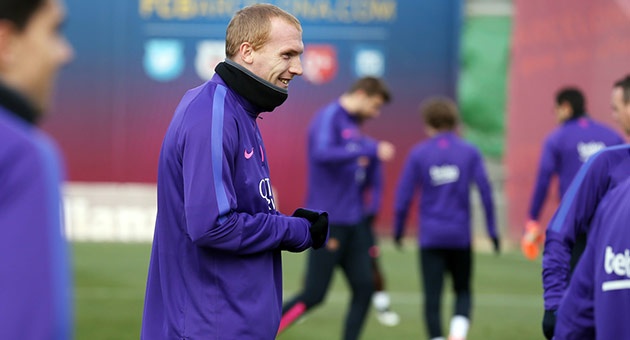mathieu_630 ضربة مؤلمة لبرشلونة قبل مواجهة بايرن ميونيخ