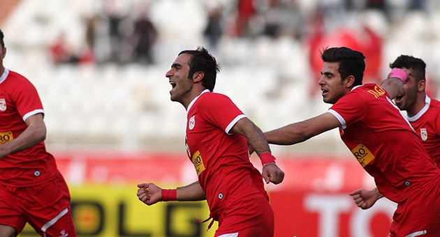 nasaf_21_4_630 فوز غالي لـ ناساف على تراكتور سازي في دوري الابطال