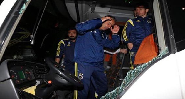 turky__630_01 فنربغشه التركي يعاود نشاطه الكروي بعد حادثة الاعتداء
