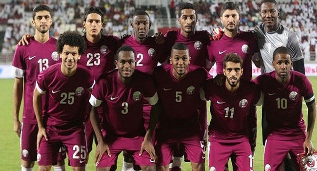 qata12_630 منتخب قطر لكرة القدم يعسكر في بريطانيا استعداداً للتصفيات