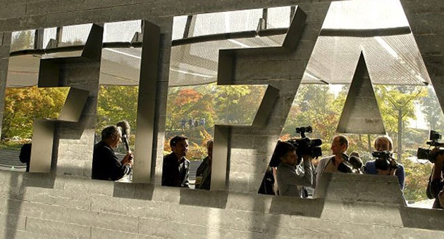 fifa_26_5_630 زلزالان يضربان الفيفا قبل يومين من الانتخابات الرئاسية