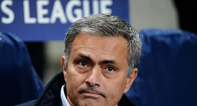 morinho_20_2_630 بطولة انكلترا : تشلسي المتصدر يلتقي بيرنلي الجريح