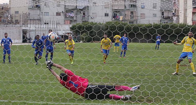 safa_28_2_630 تعادل سلبي بين الشباب الغازية والصفاء