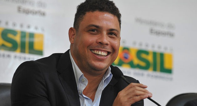 ronaldo_15_1_630 البرازيلي رونالدو ينوي العودة للملاعب