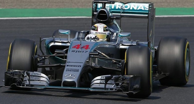lewishamilton_24_7_630 لويس هاميلتون يتصدر جولتي التجارب في المجر