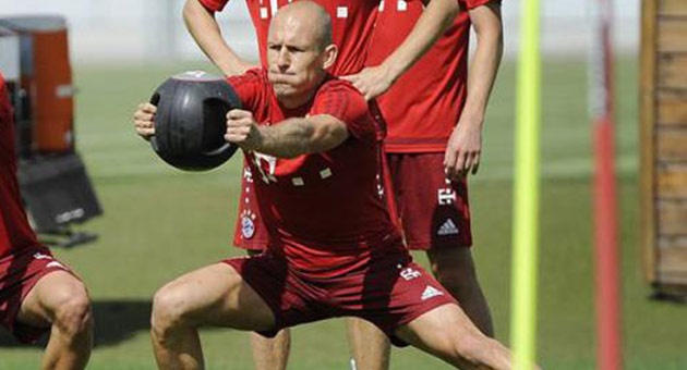 robben_27_7_630 بايرن ميونيخ يستعد لمواجهة فولفسبورغ في نهائي كأس السوبر