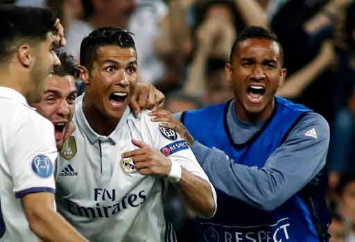 دوري أبطال أوروبا: ثلاثية رونالدو تقتل أحلام بايرن وتقود ريال مدريد إلى نصف النهائي (بالصور)
