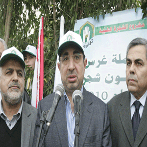 الضاحية الجنوبية لبيروت تكتسي لونها الأخضر الجديد