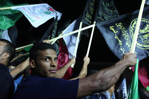 مسيرة في غزة تنديداً بالإعتداءات الصهيونية المتكررة على المرابطين بالأقصى
