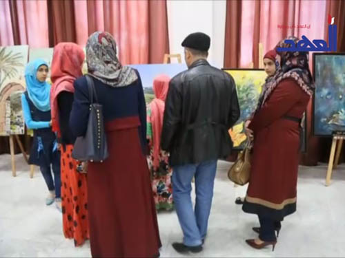 (شحور أنامل الضوء) .. معرض فني يخلّد واقع القرى اللبنانية