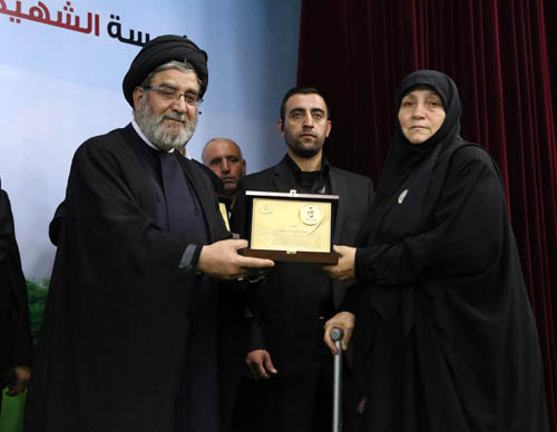 مهرجان (نباتًا حسنًا) لتخريج أبناء الشهداء