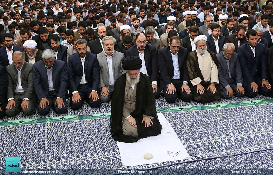 لقاء السيد الخامنئي مع جمع من الطلاب الجامعيين