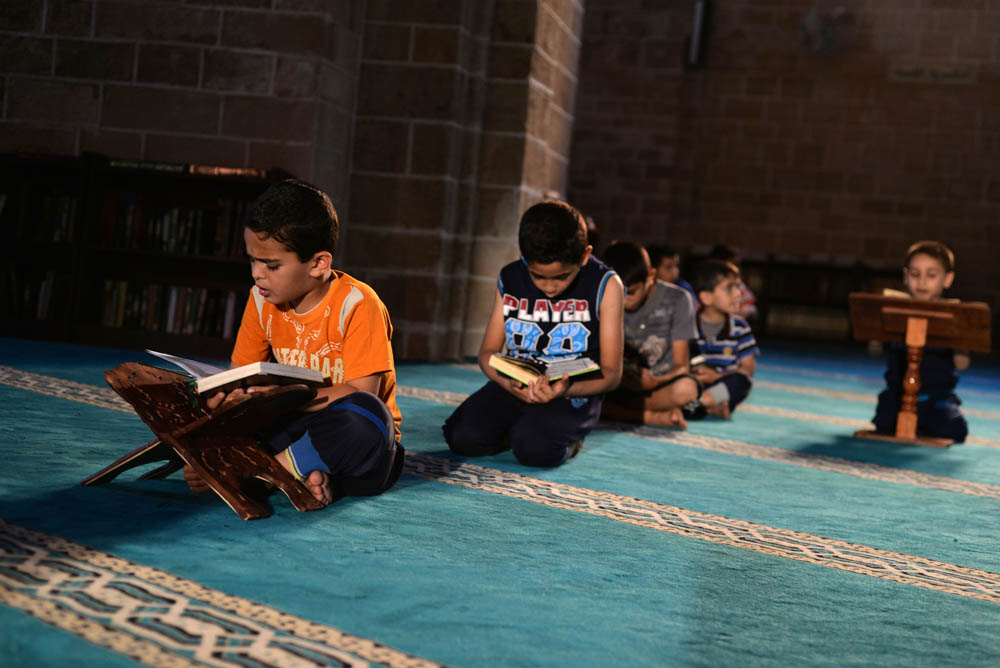 قراءة القرآن في المسجد العمري الكبير
