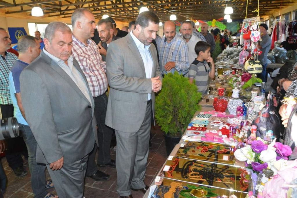 معرض خيرات أرضي 4 في مارون الراس