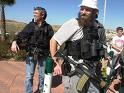 المستوطنون يهاجمون منازل الفلسطينيين غربي رام الله