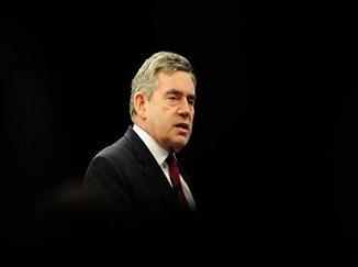 استطلاع رأي: تراجع شعبية براون بين البريطانيين