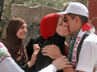 سلطات الاحتلال تفرج عن 227 أسيراً من أصل 11 ألف أسير وأسيرة