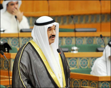 أمير الكويت يكلف مجددأً رئيس الوزراء المستقيل تشكيل الحكومة