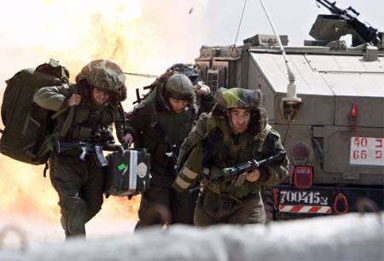 مصدر امني إسرائيلي: منتصف العام المقبل مناسب لعملية ضد غزة